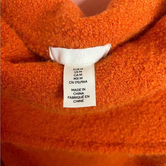 H&M Off-The-Shoulder Sweater Dress - Picture 2 of 2